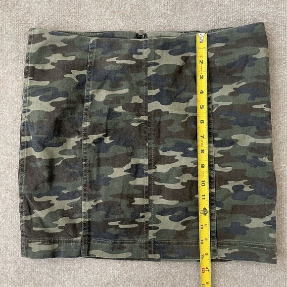 Free People Skirt Womens 8 Green Camo Zip Back Short Stretch Casual Mini - Picture 6 of 7
